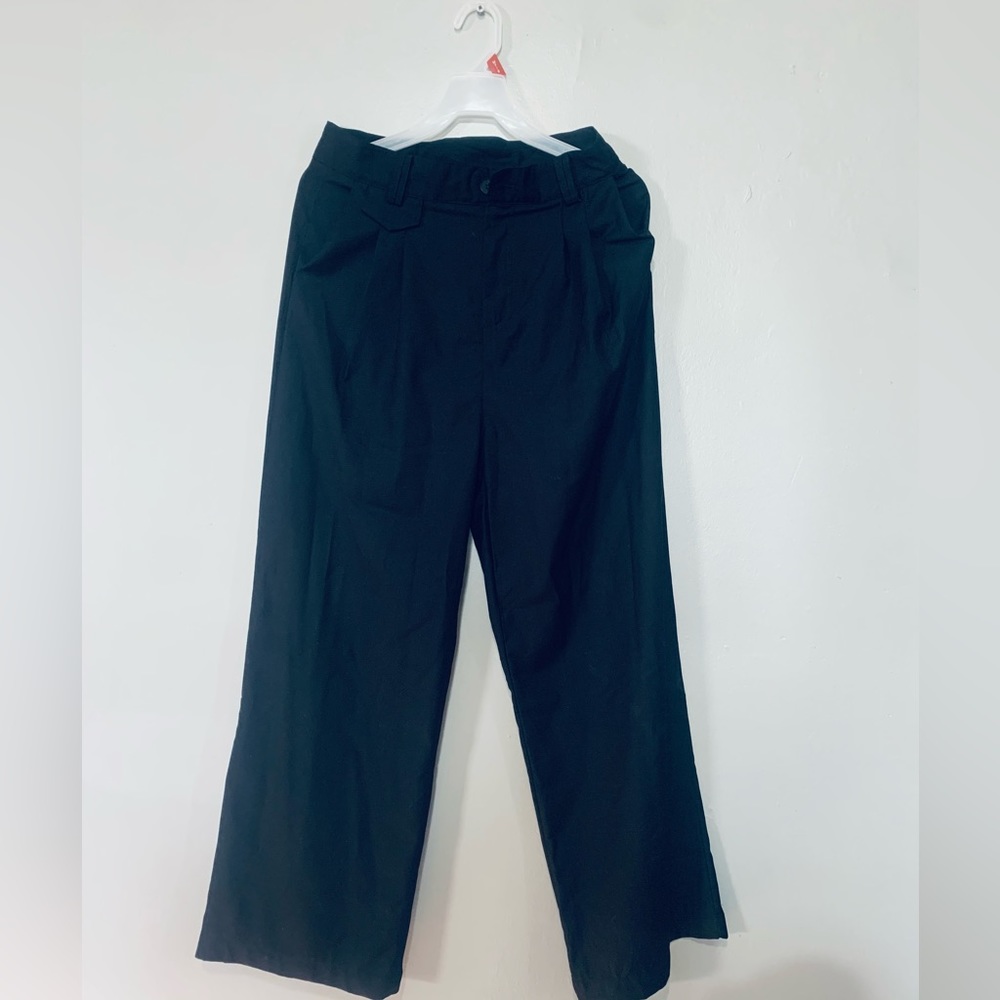 Wide leg pants, xxl but runs smaller, like new